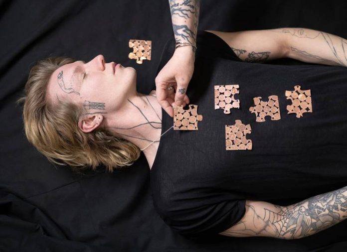 Έκθεση “25 Years by Hand” της Laura Saarivuori-Eskola στο Ισλαχανέ