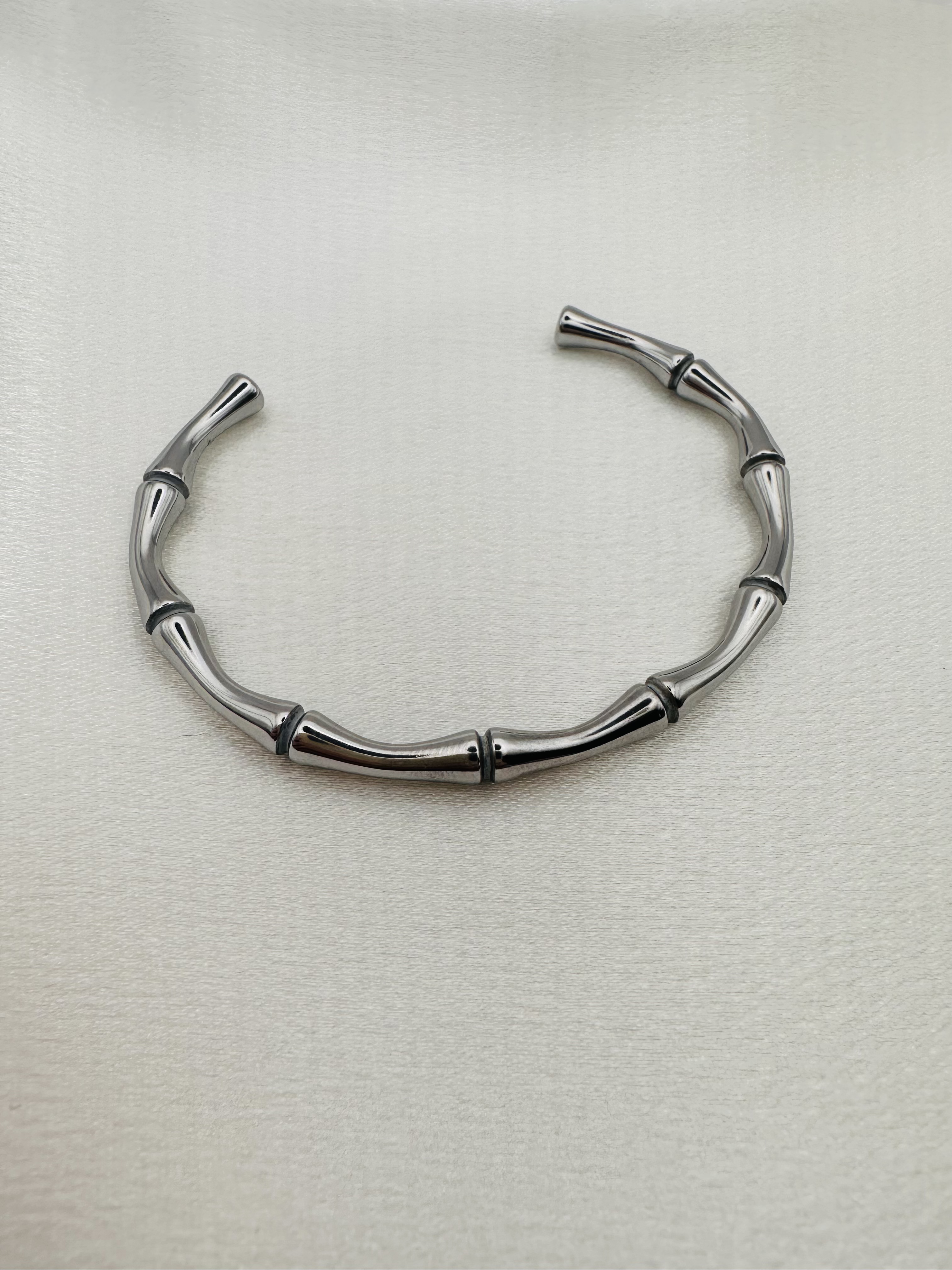 Veloura Silver bracelet