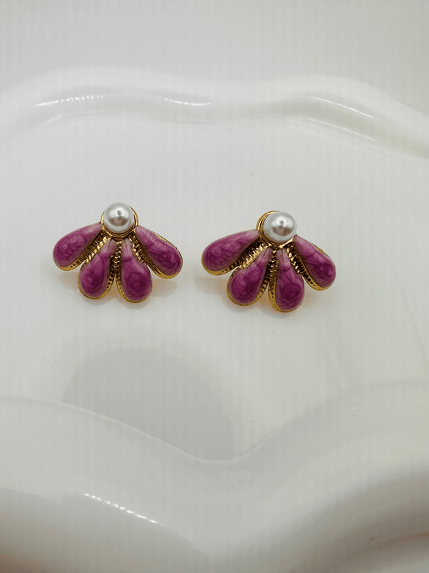 Pearl Muse earrings