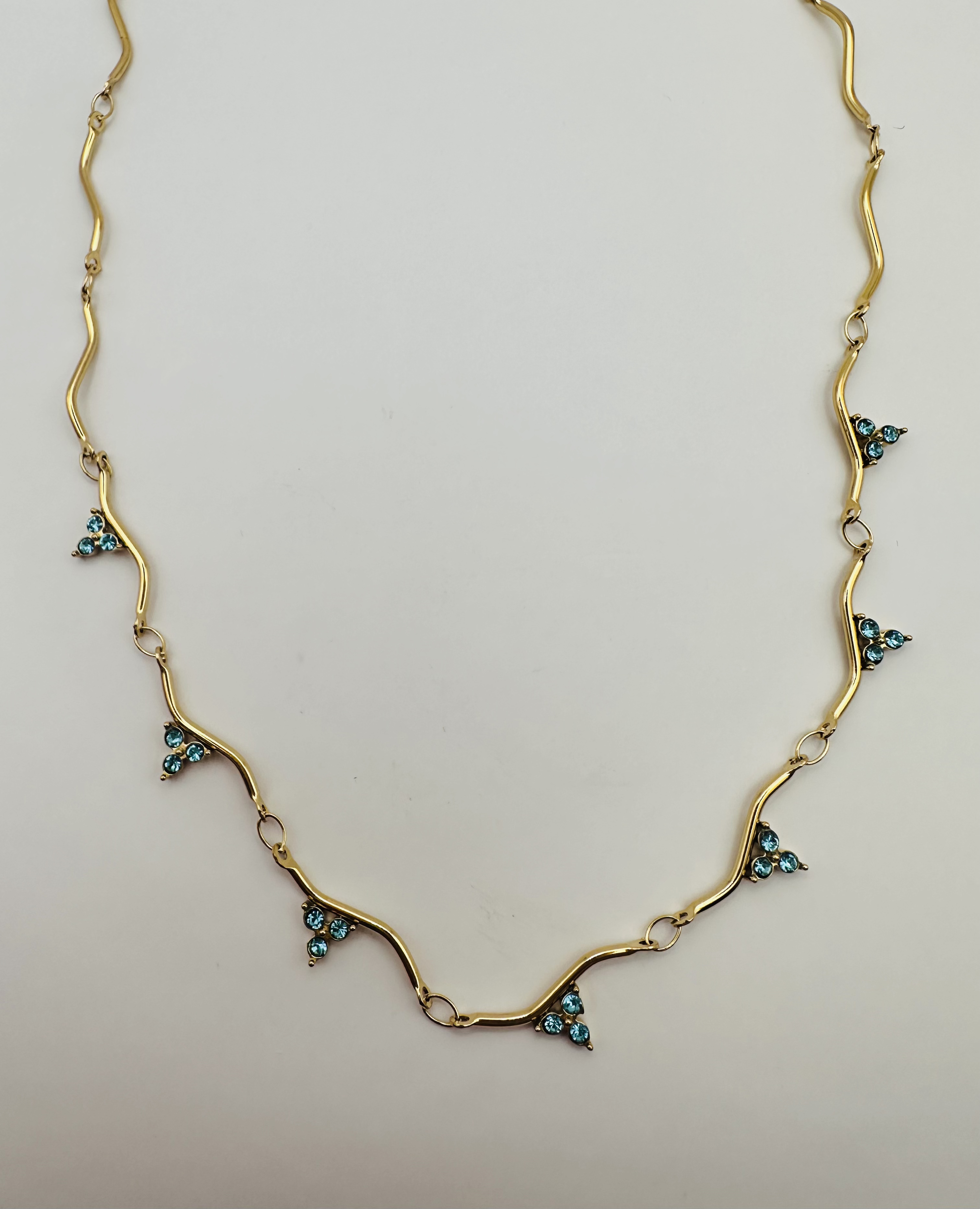 Ivy Crystal necklace