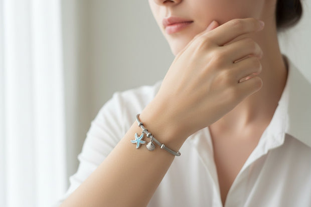 Cyan Starfish bracelet