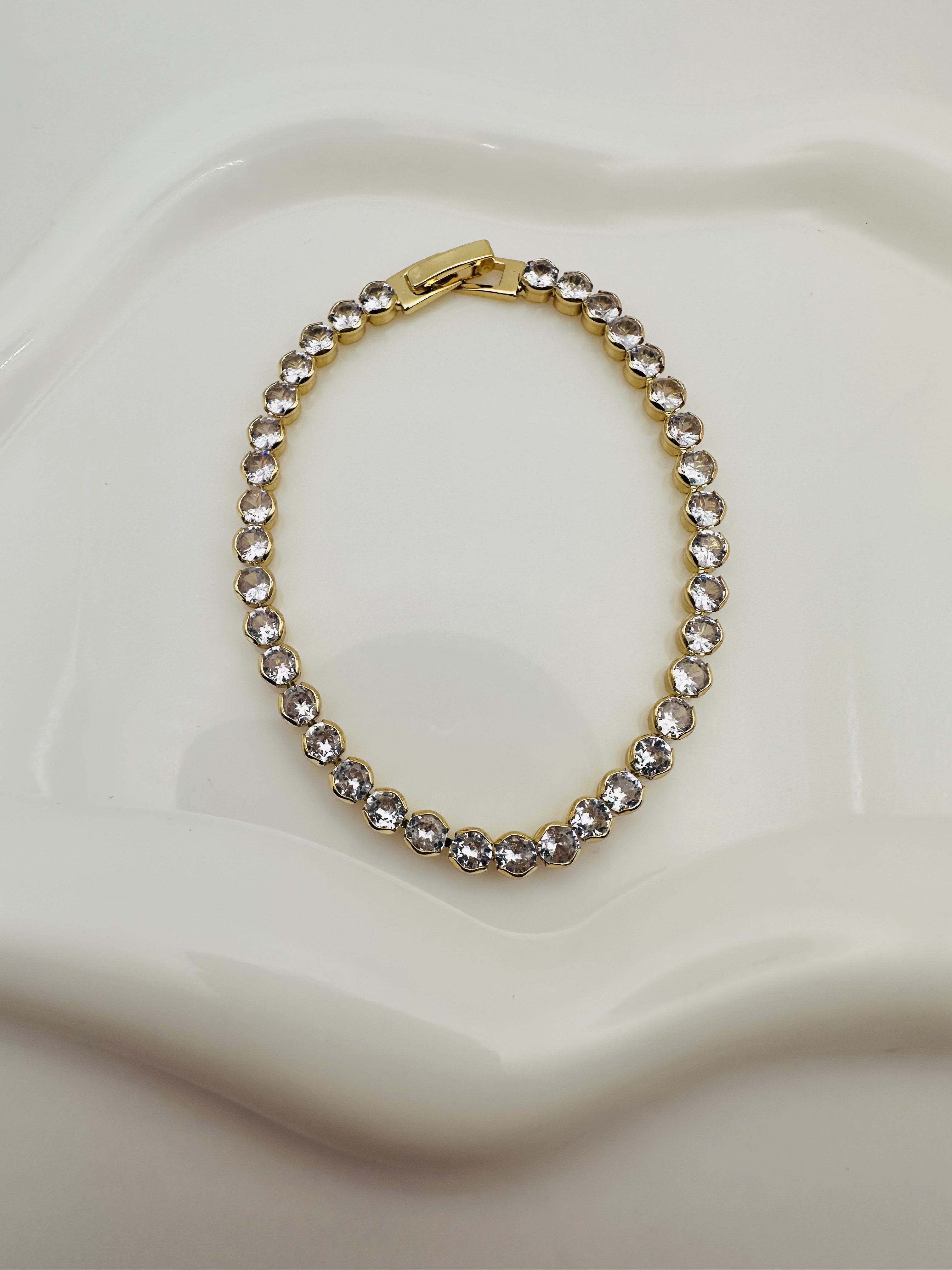 Classic Halo bracelet