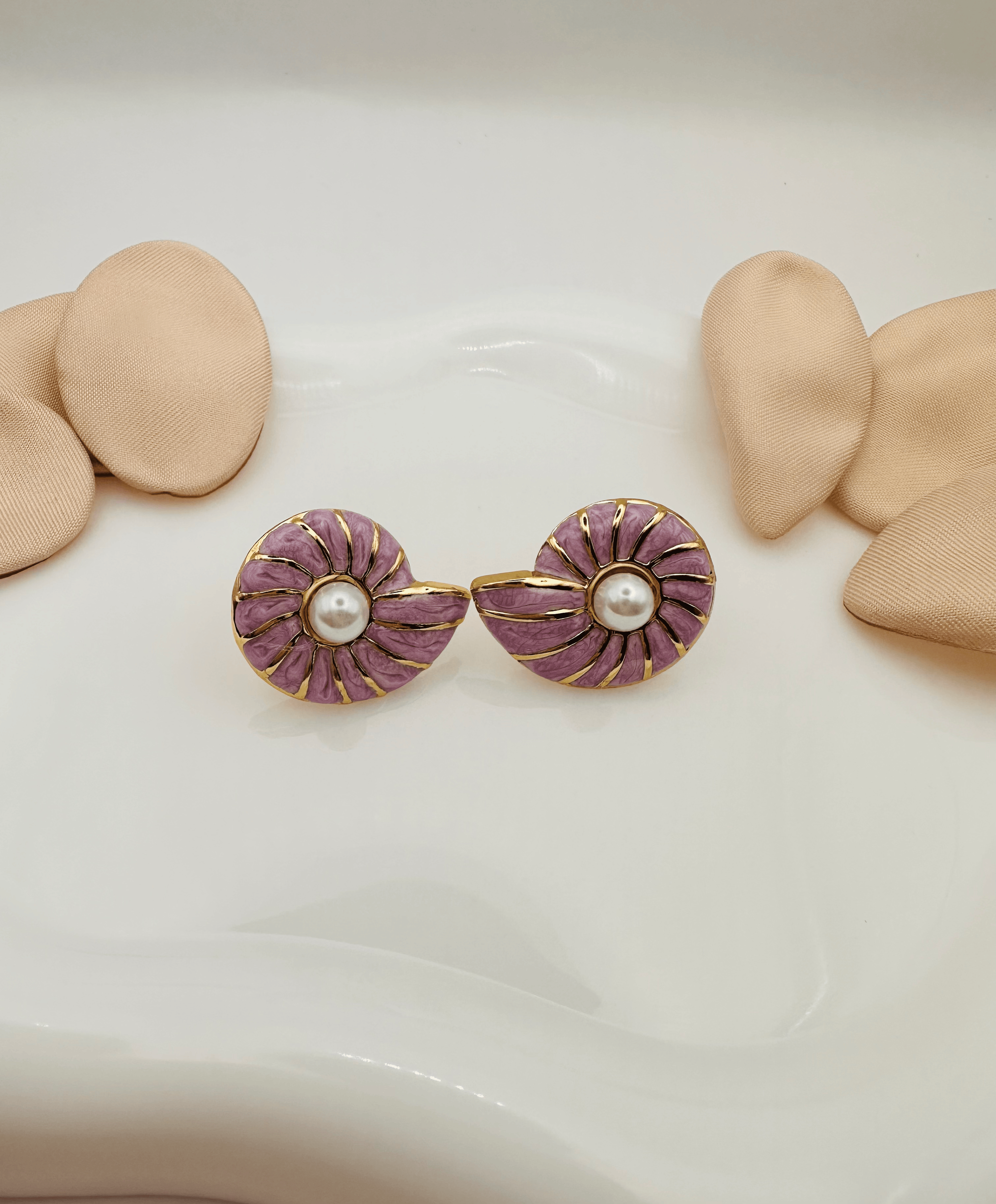 Pearl Shell earrings