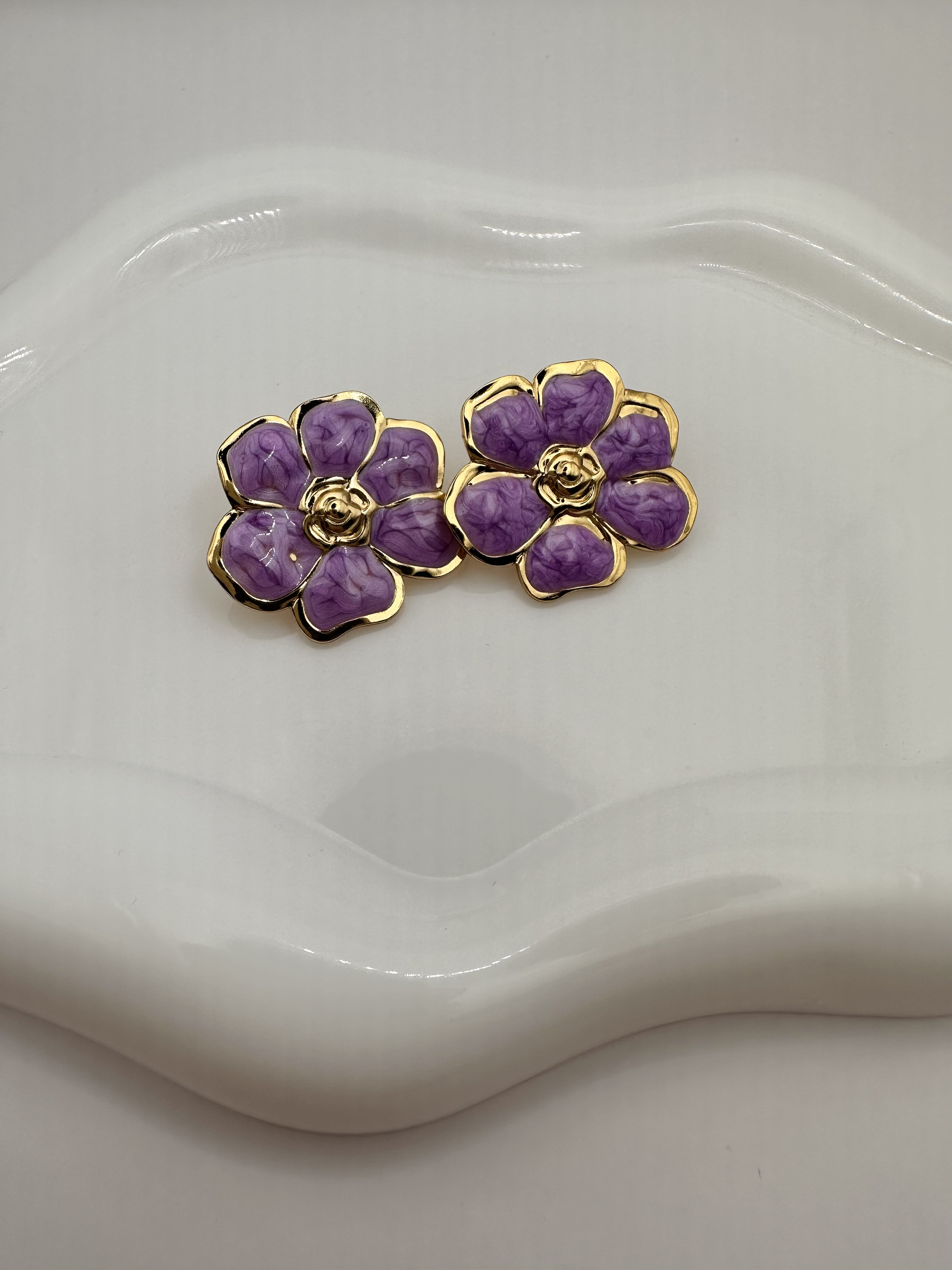 Soft Bloom Lilac σκουλαρίκια