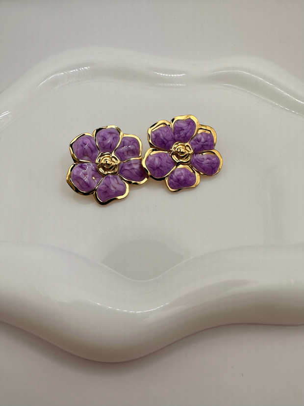 Soft Bloom Lilac earrings