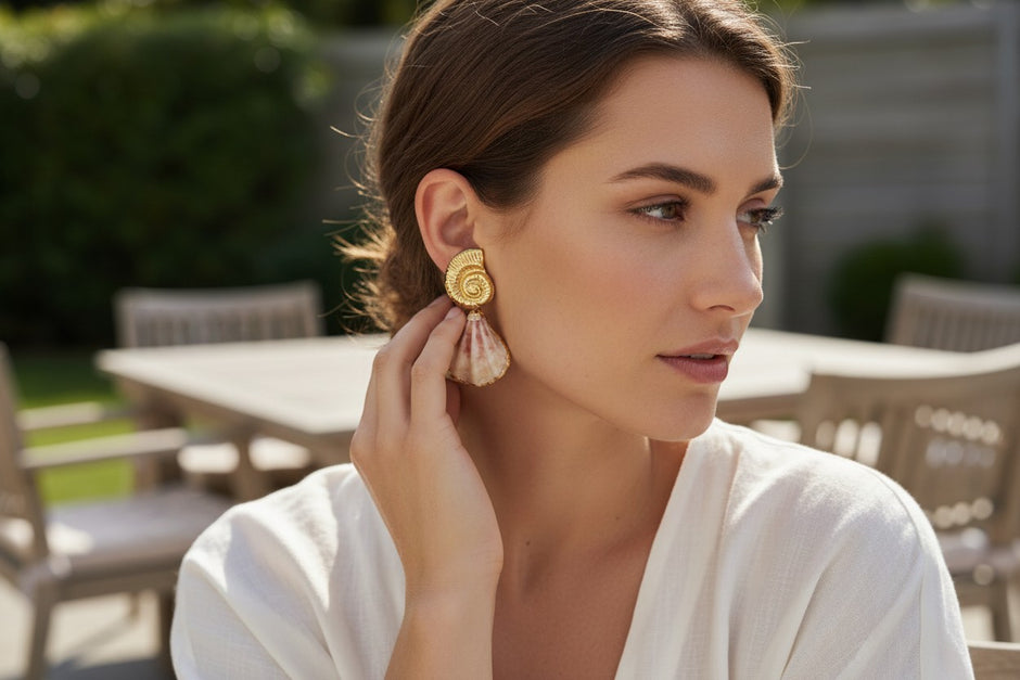 Island Shell Story earrings