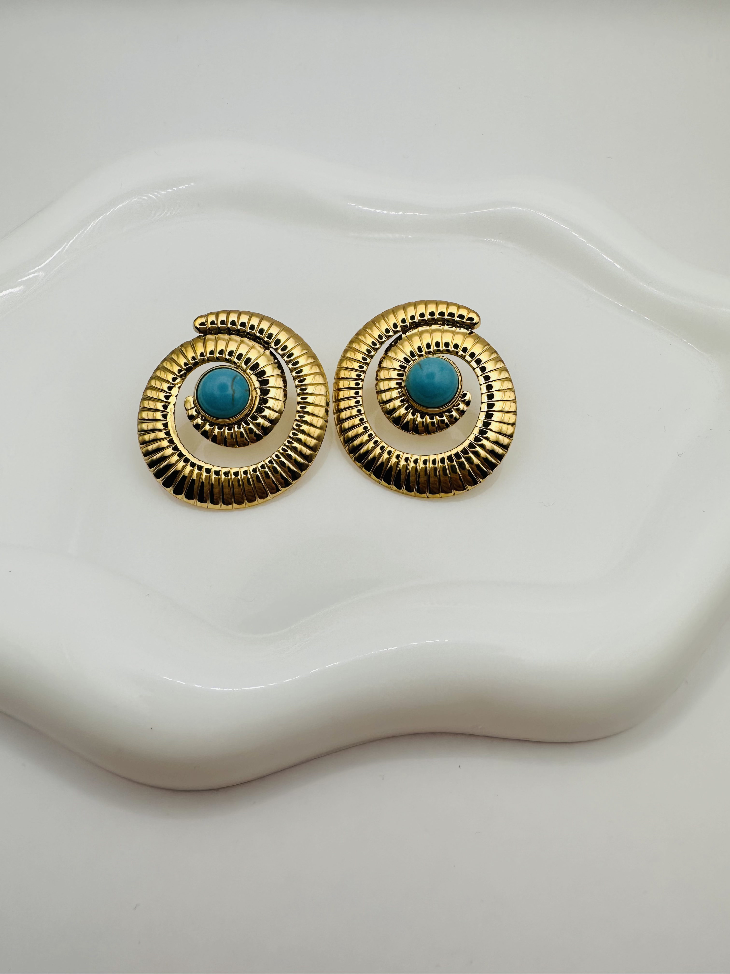Cleopatra's eye earrings