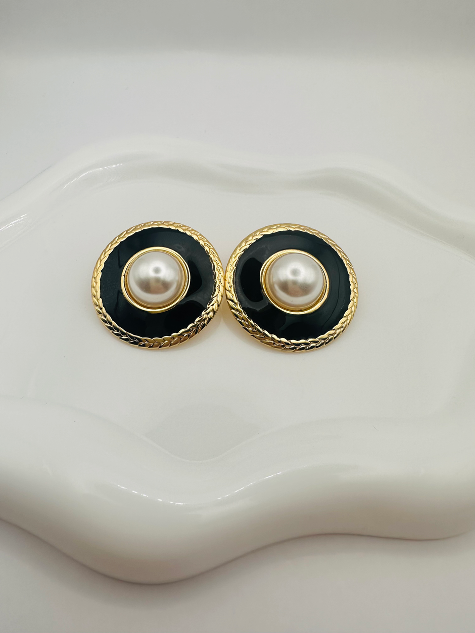 Parisian Chic earrings