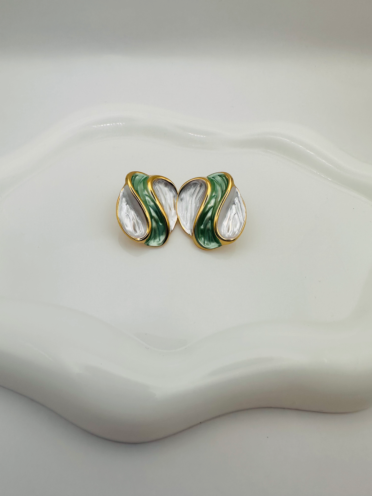 Nymph Waves earrings