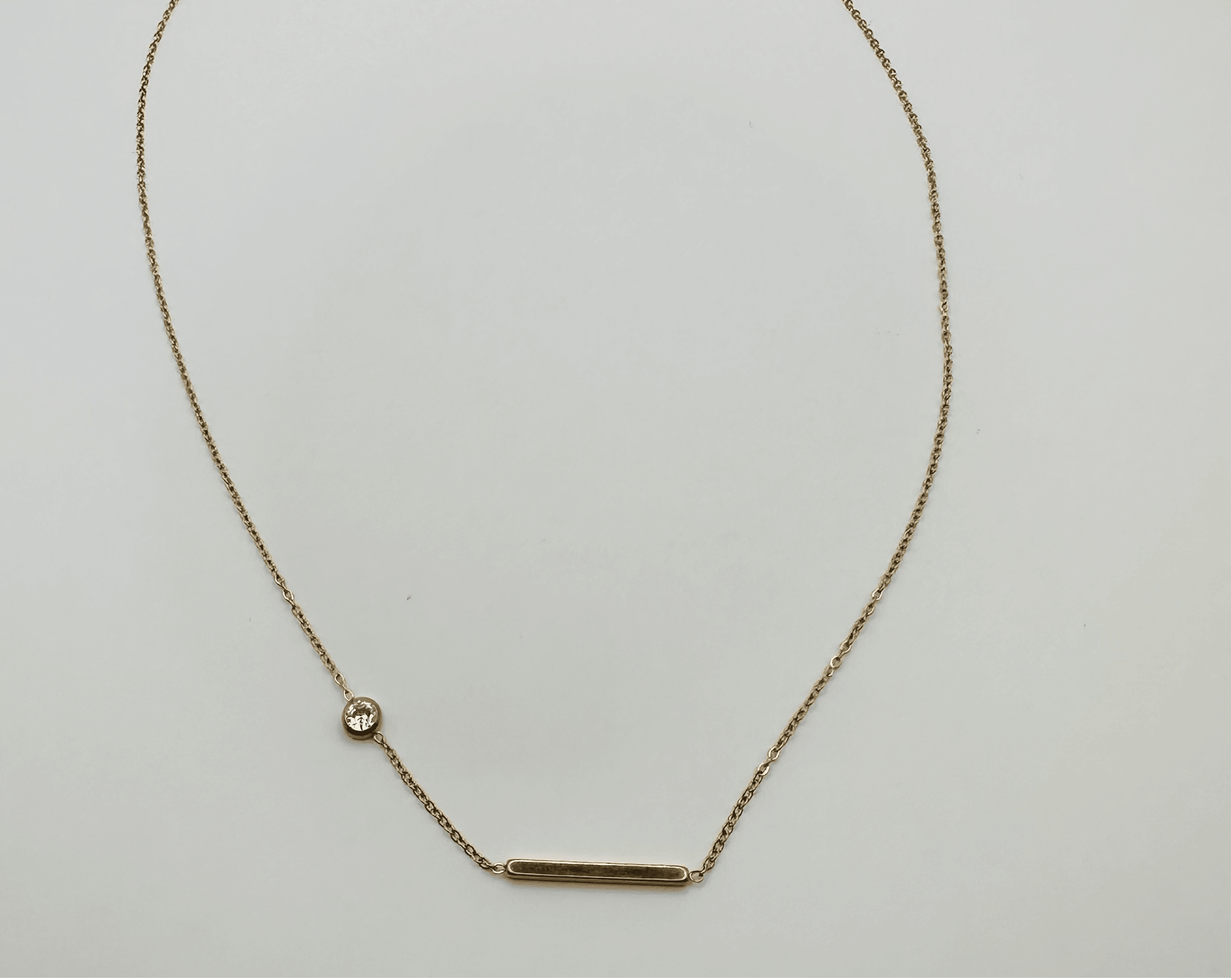 Gold bar necklace