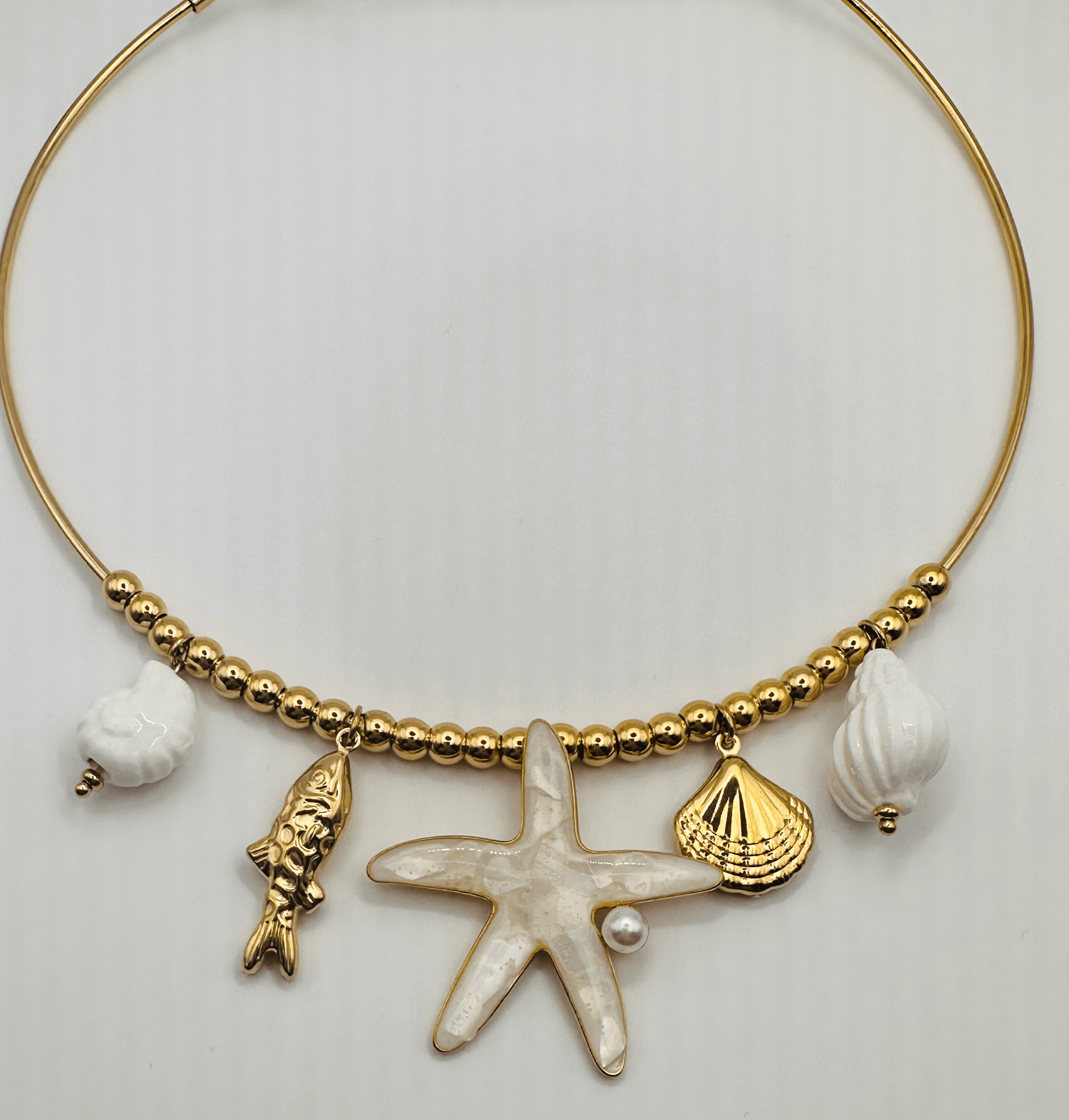Calypso necklace