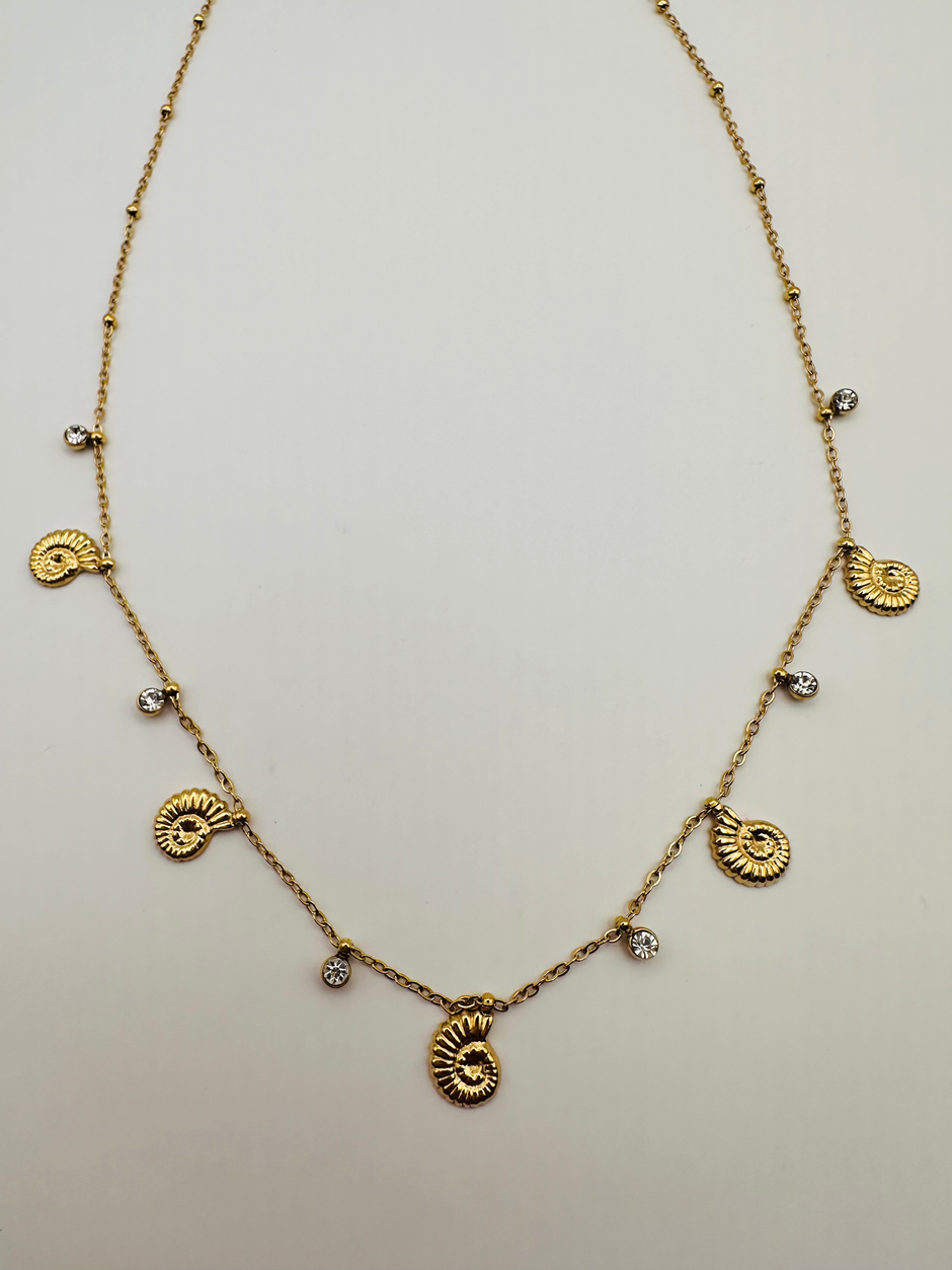 Sandy Beach necklace