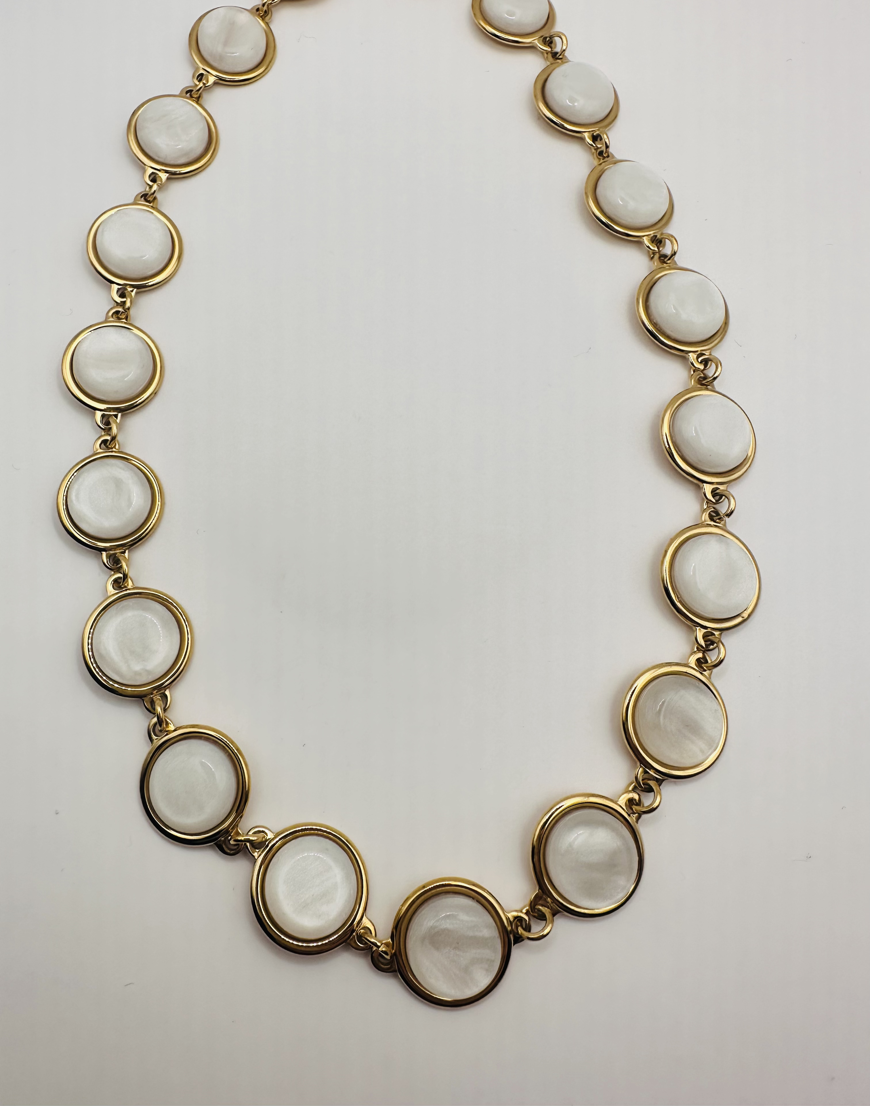 Nostalgia Pearl necklace
