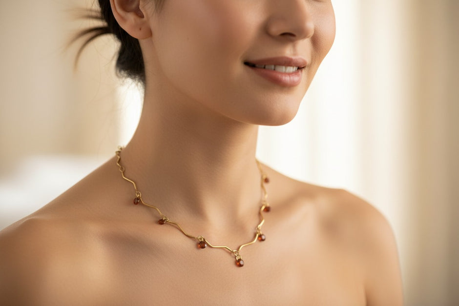 Scartlet Wave necklace