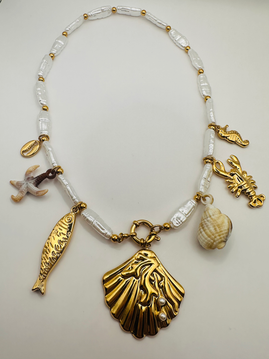 Coastline Tales necklace