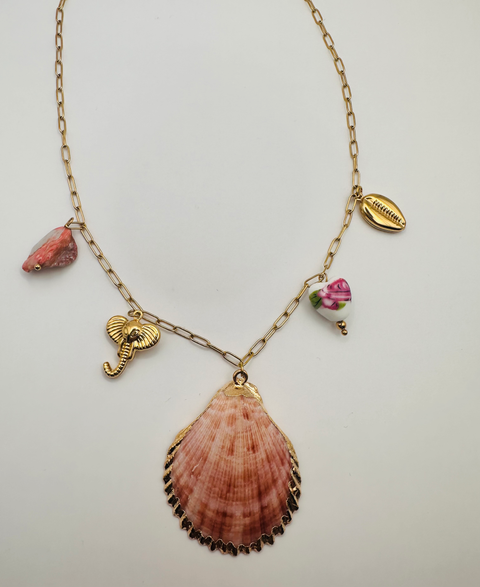 Exotic Wanderer necklace