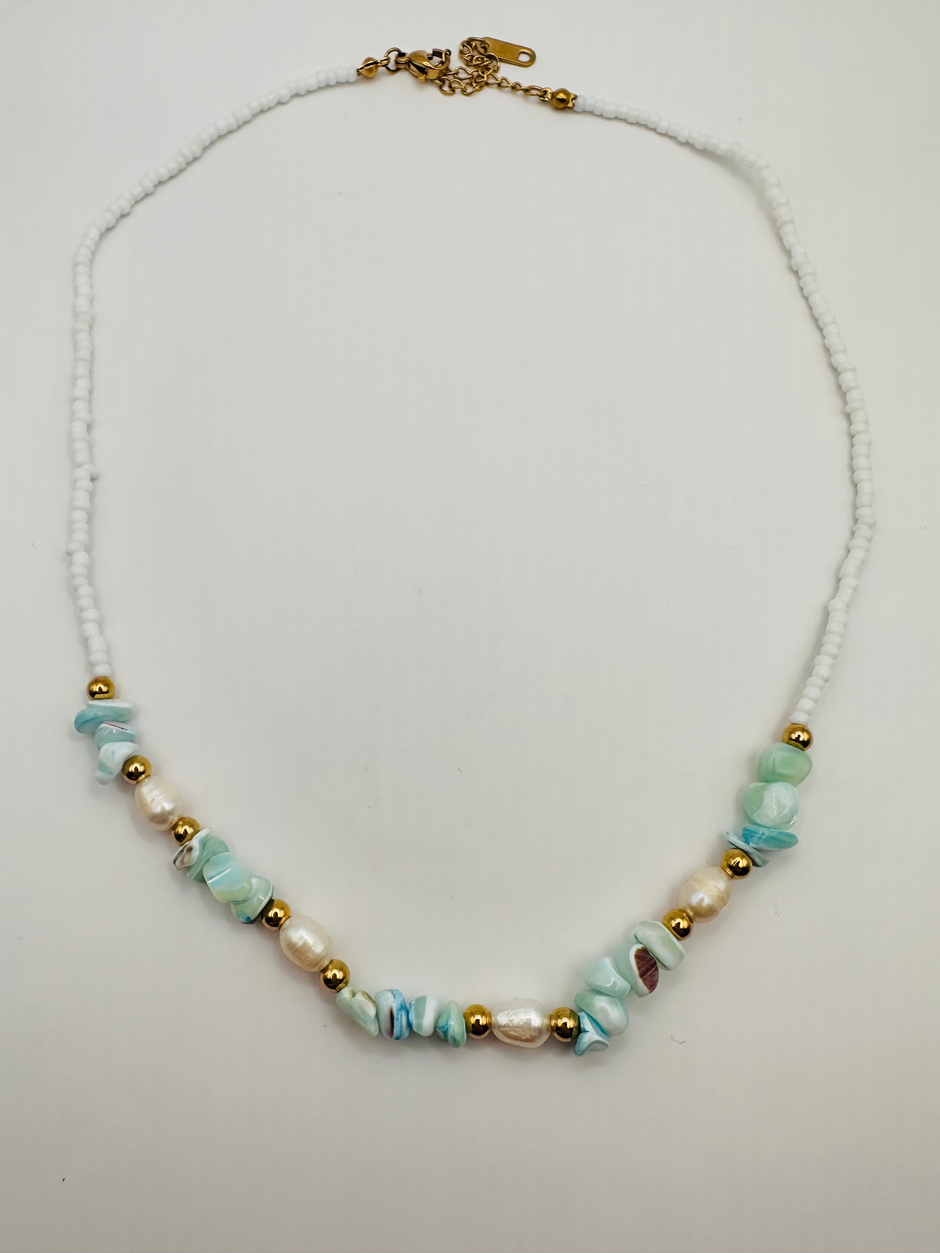 Elafonisi necklace