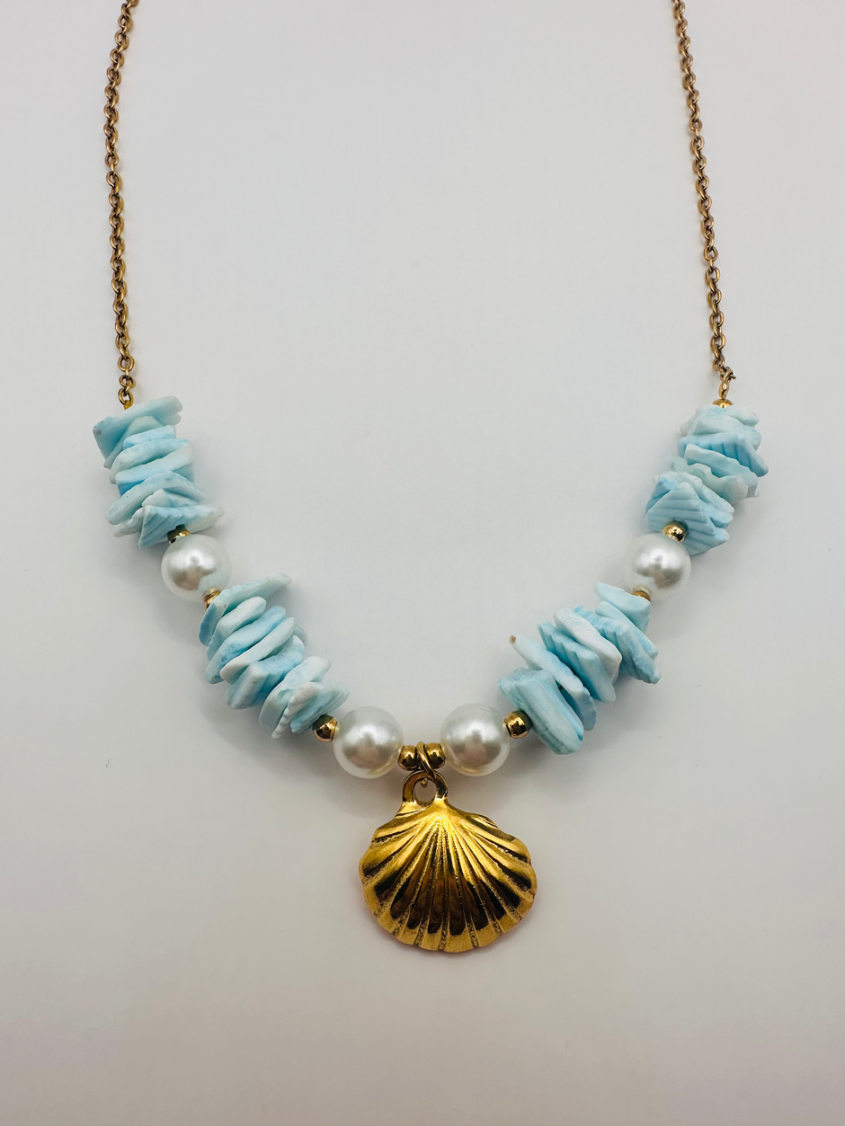 Tethys Pearl necklace