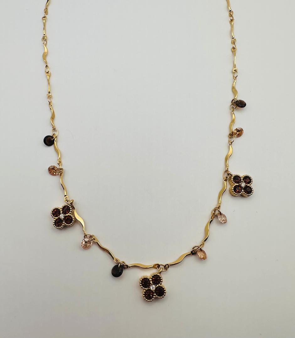 Enchanted Clover necklace