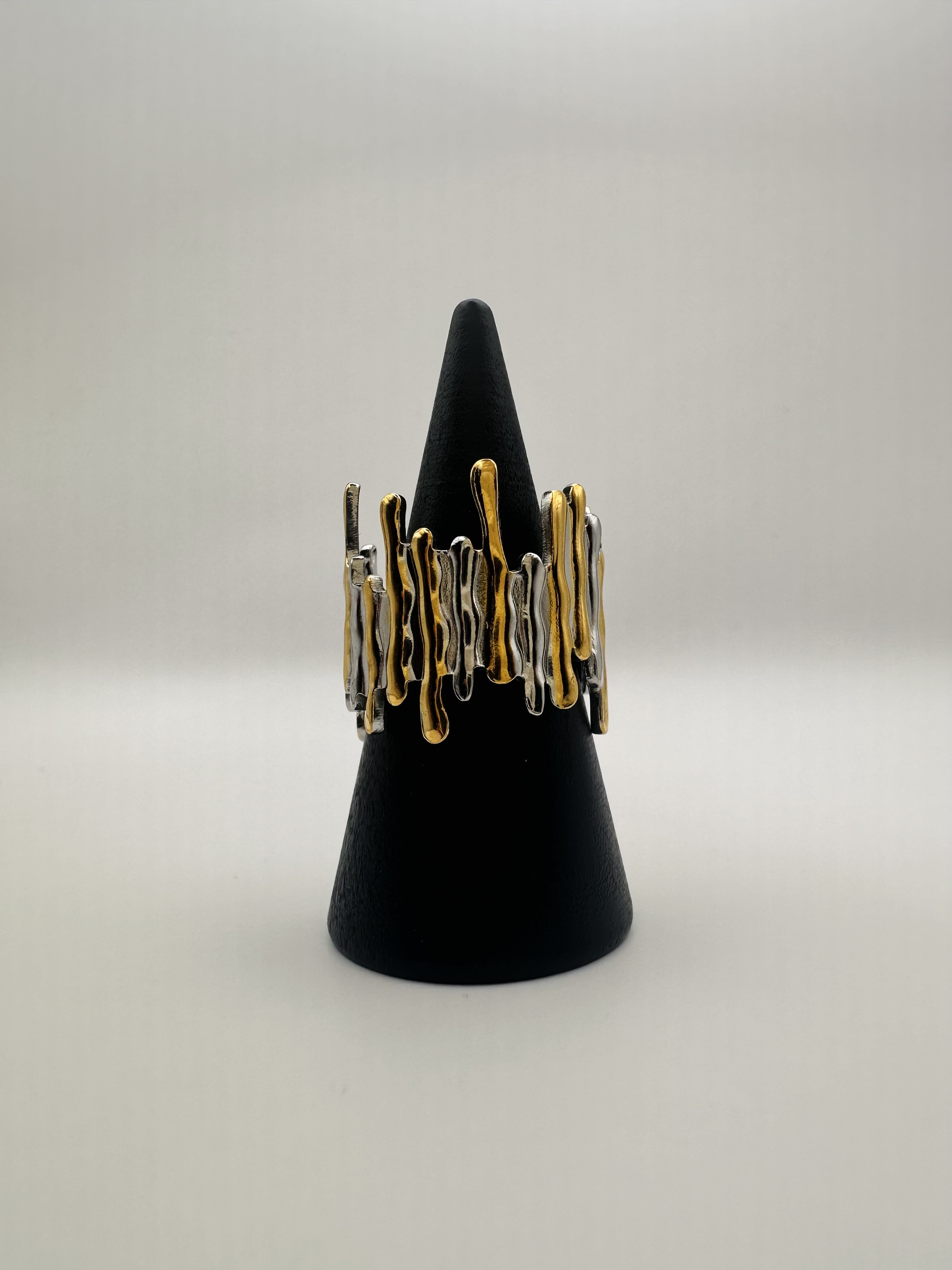 Queen Mood ring