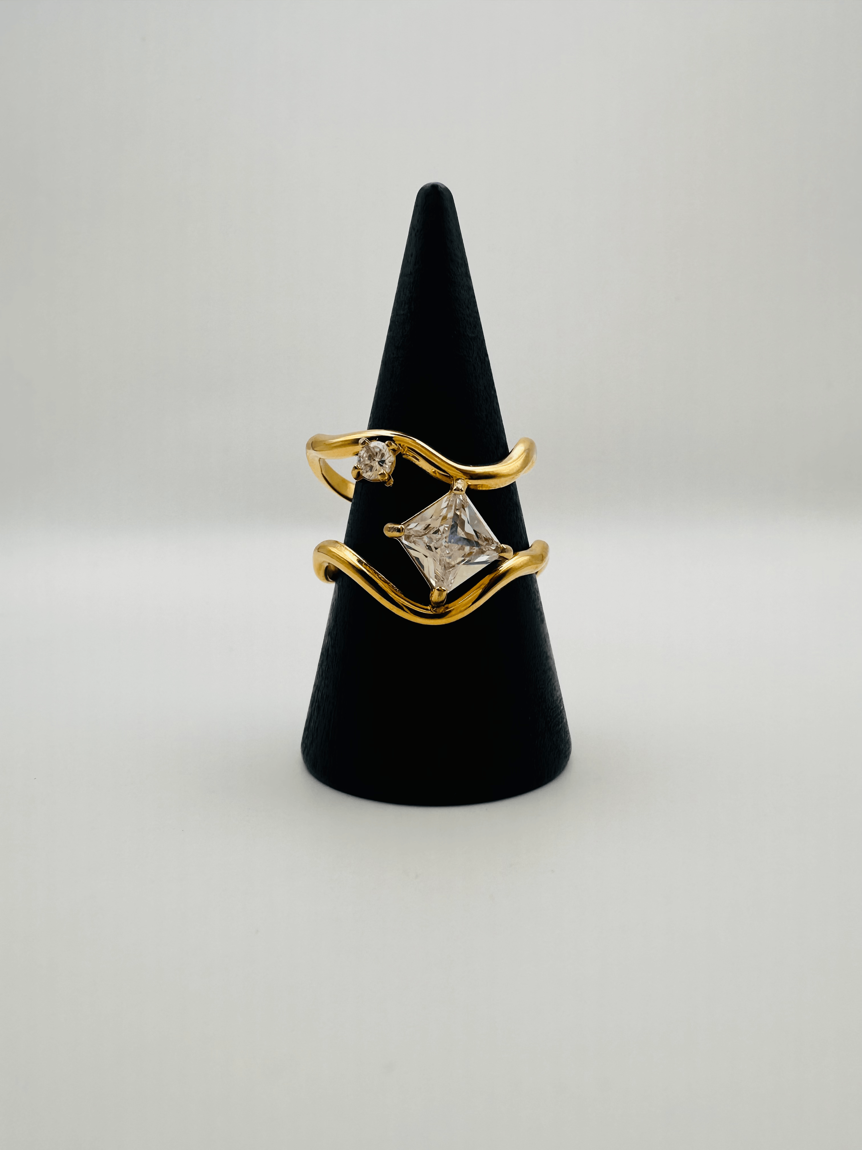 Euphoria Gold ring