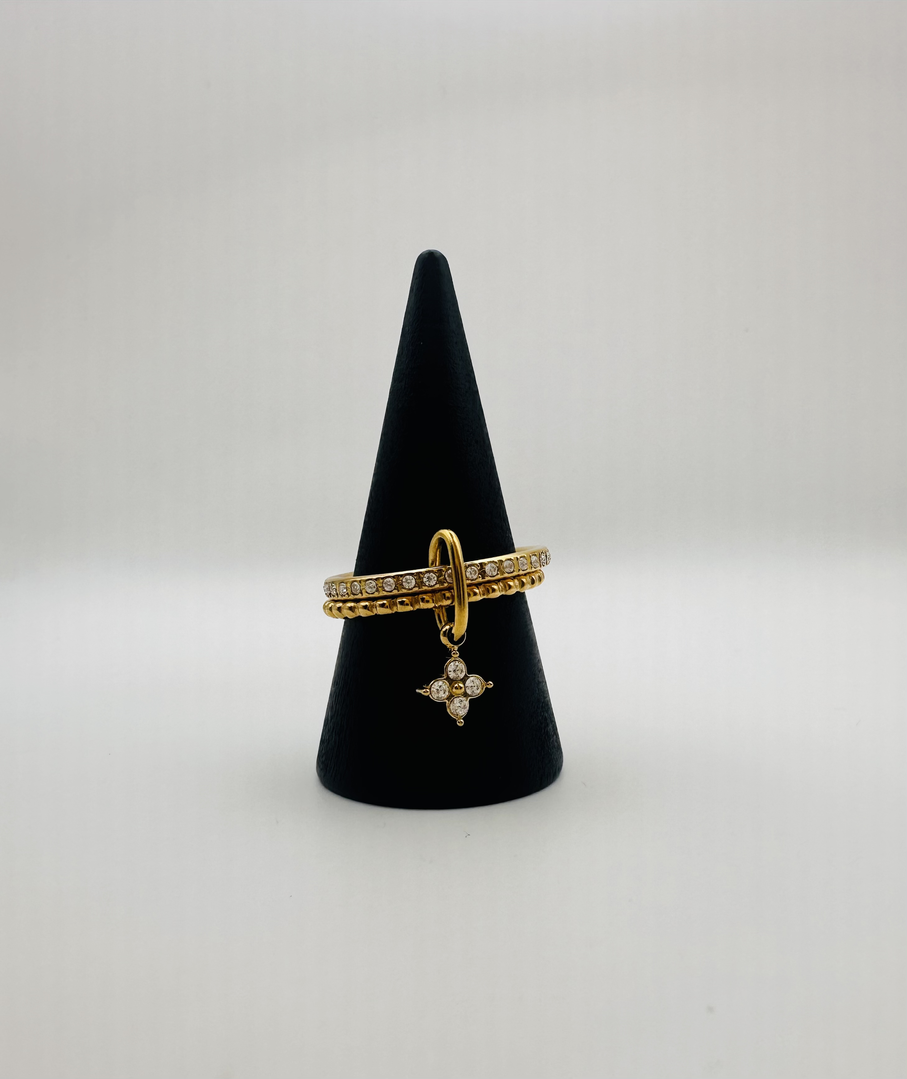 Charmia ring