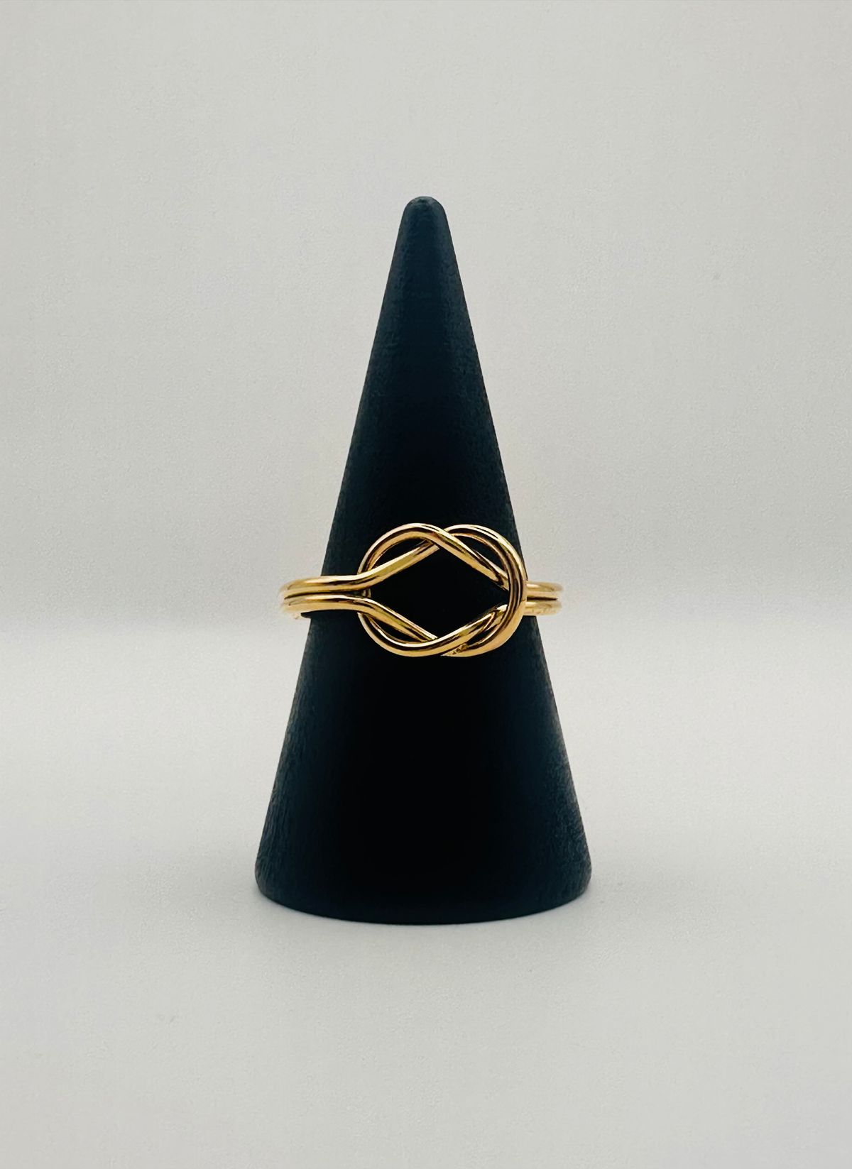 Alia ring