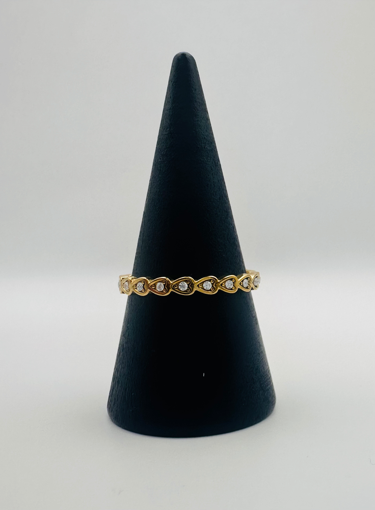 Amara ring
