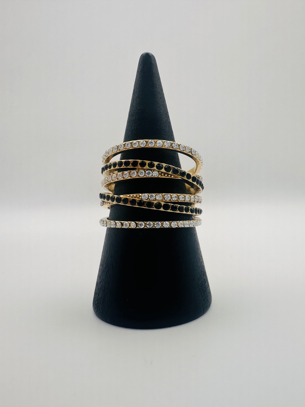 Nora ring